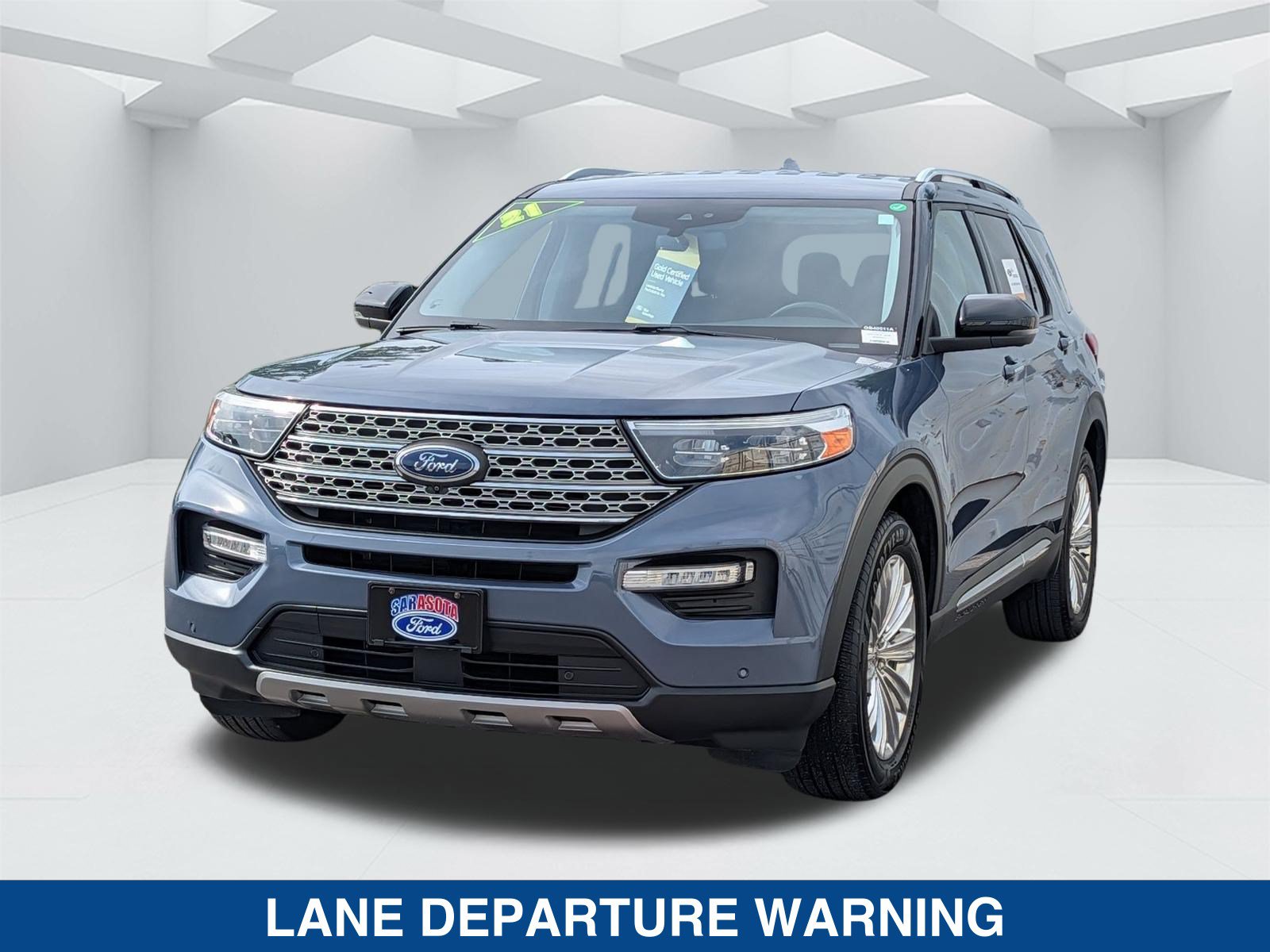 Certified 2021 Ford Explorer Limited w/ Equipment Group 301A RWD image 8
