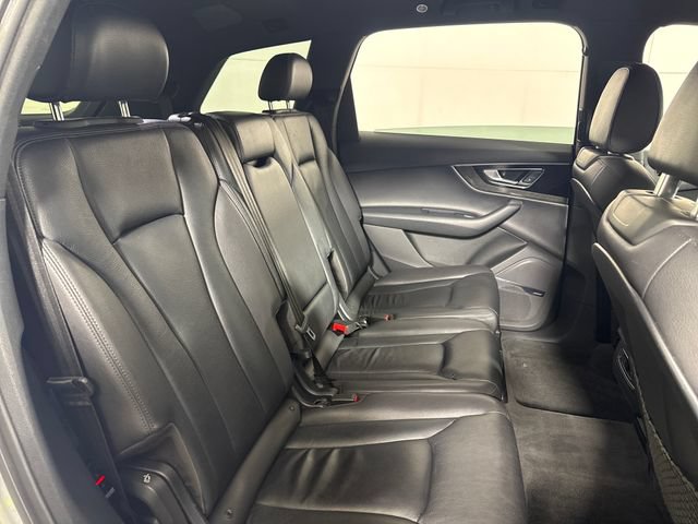 Used 2019 Audi Q7 3.0T Premium Plus w/ Premium Plus Package AWD/4WD image 15