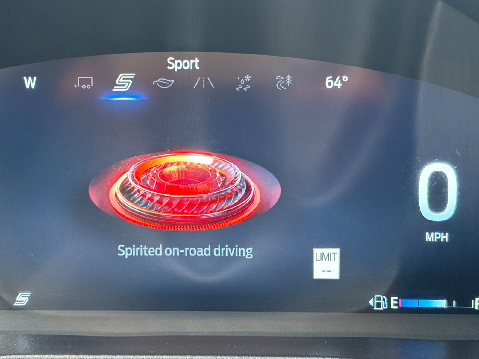 Certified 2025 Ford Explorer ST-Line image 32