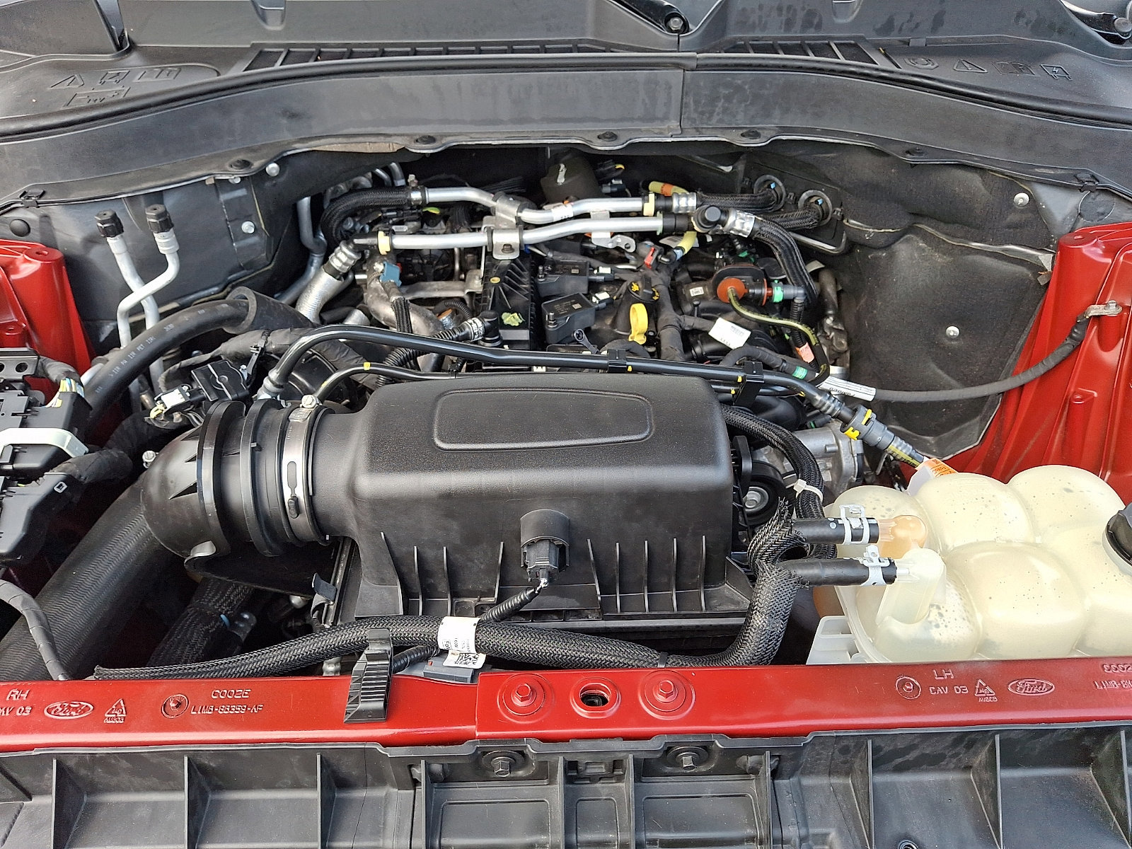 Certified 2021 Ford Explorer XLT image 28