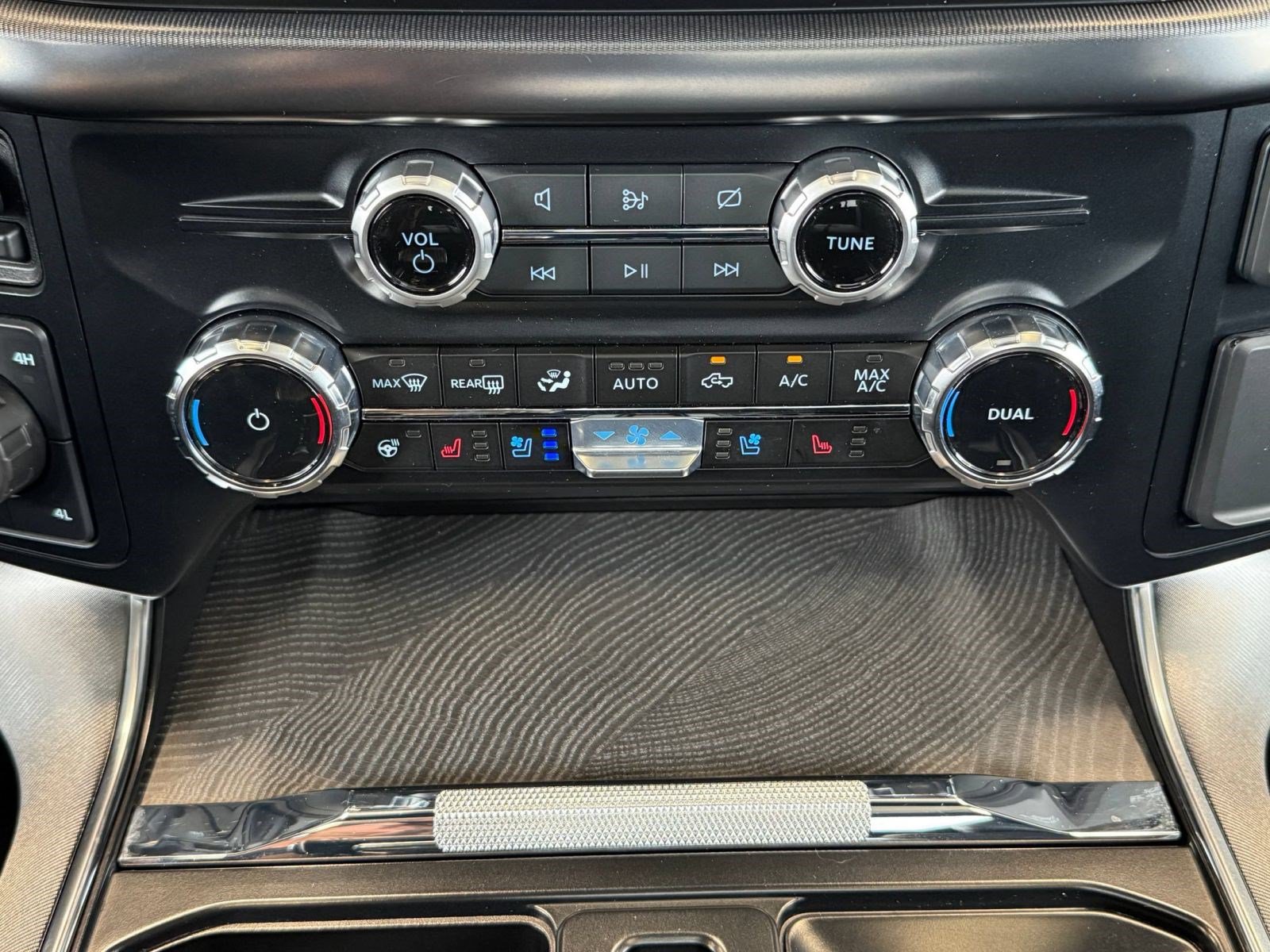 Certified 2023 Ford F150 Platinum w/ Equipment Group 701A High AWD/4WD image 33