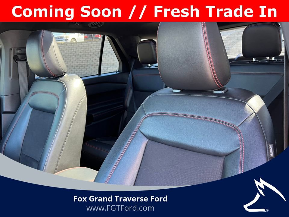 Certified 2022 Ford Explorer ST-Line w/ Class IV Trailer Tow Package AWD/4WD image 16