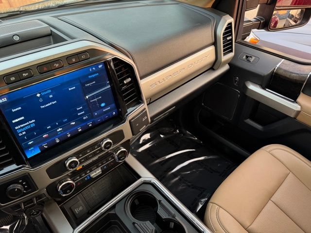 Certified 2022 Ford F350 Lariat w/ Lariat Ultimate Package AWD/4WD image 34