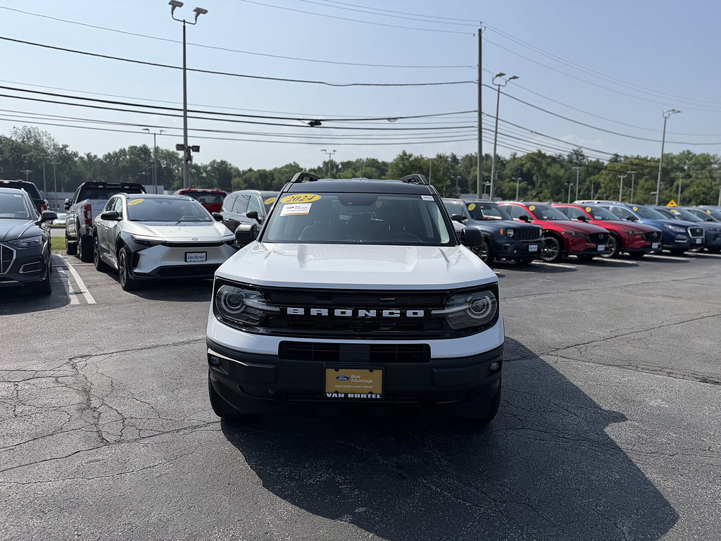 Certified 2024 Ford Bronco Sport Outer Banks w/ Tech Package AWD/4WD image 11