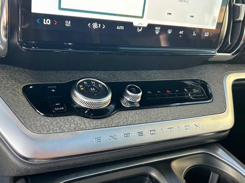 Certified 2025 Ford Expedition Tremor AWD/4WD image 38