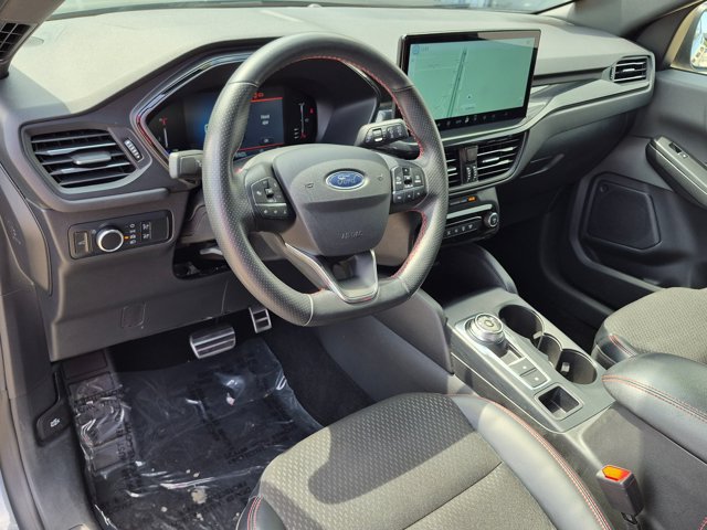 Certified 2024 Ford Escape ST-Line w/ Tech Pack #1 FWD image 17