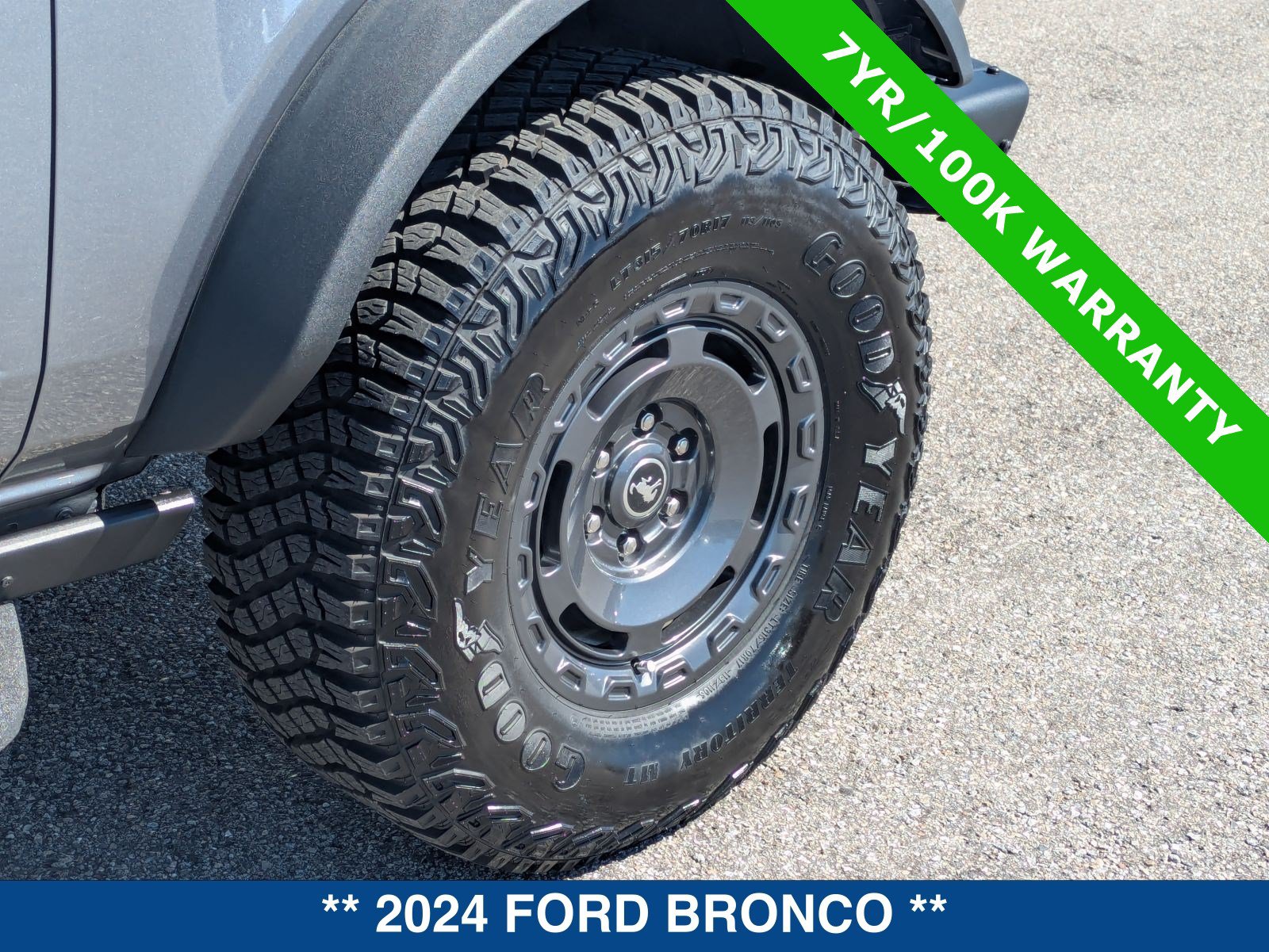 Certified 2024 Ford Bronco Badlands AWD/4WD image 13