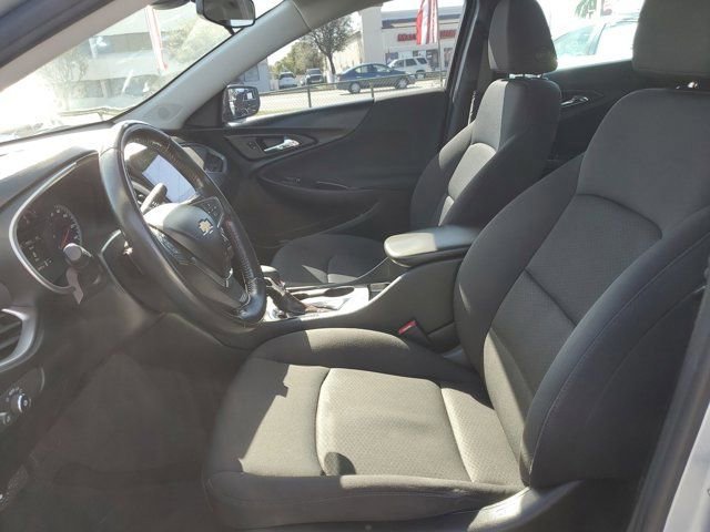 Used 2021 Chevrolet Malibu RS image 12