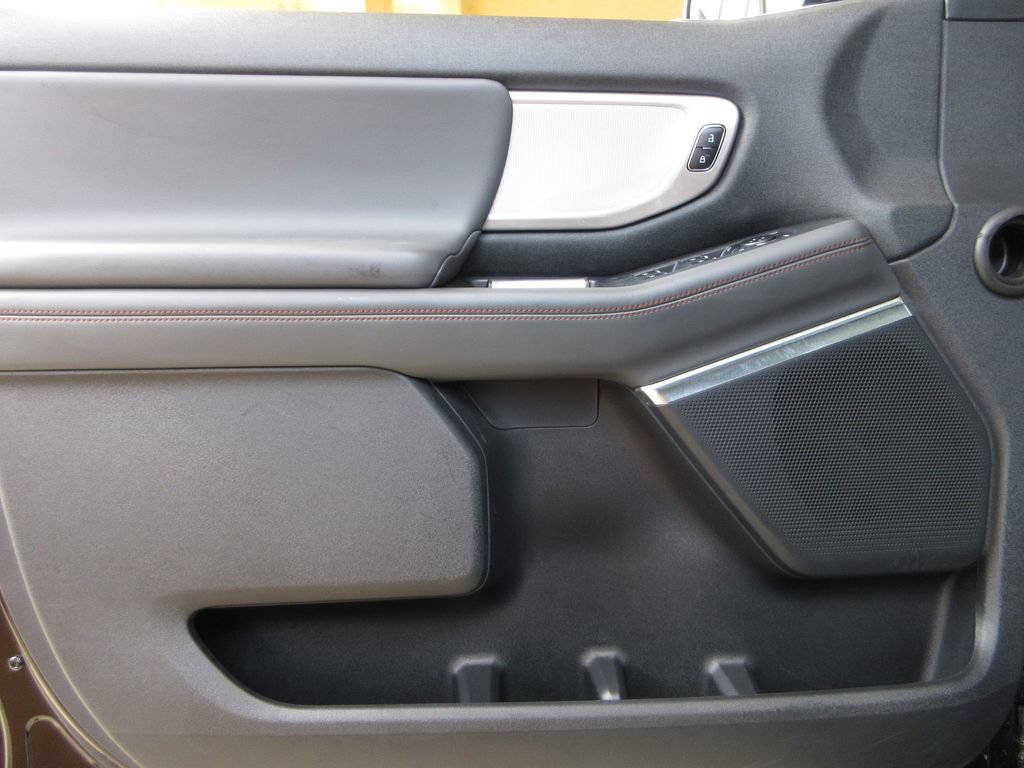 Certified 2025 Ford Expedition Max Active RWD image 10