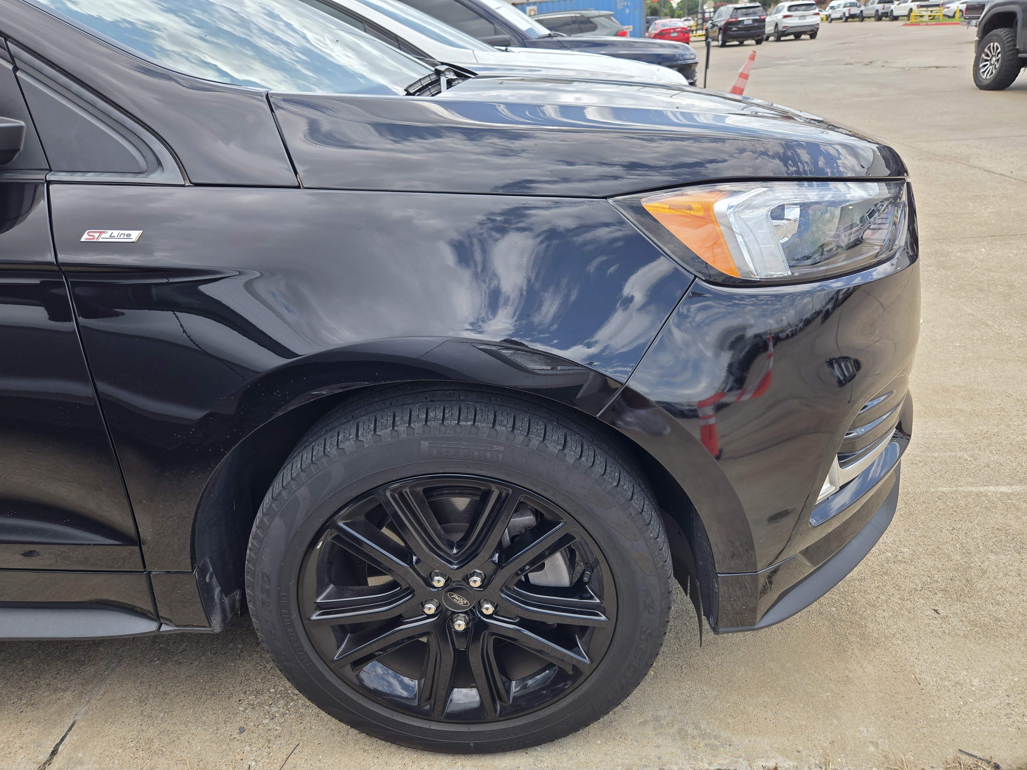 Certified 2023 Ford Edge ST-Line AWD/4WD image 8