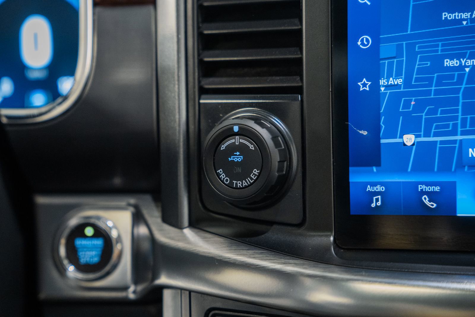 Certified 2023 Ford F150 Lariat w/ Equipment Group 502A High image 32