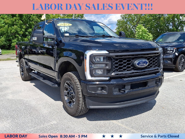Certified 2023 Ford F250 Lariat w/ Lariat Ultimate Package AWD/4WD image 2