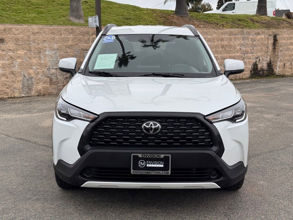 Used 2024 Toyota Corolla Cross LE AWD/4WD image 6