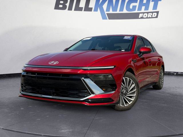 Used 2025 Hyundai Sonata SEL FWD image 1
