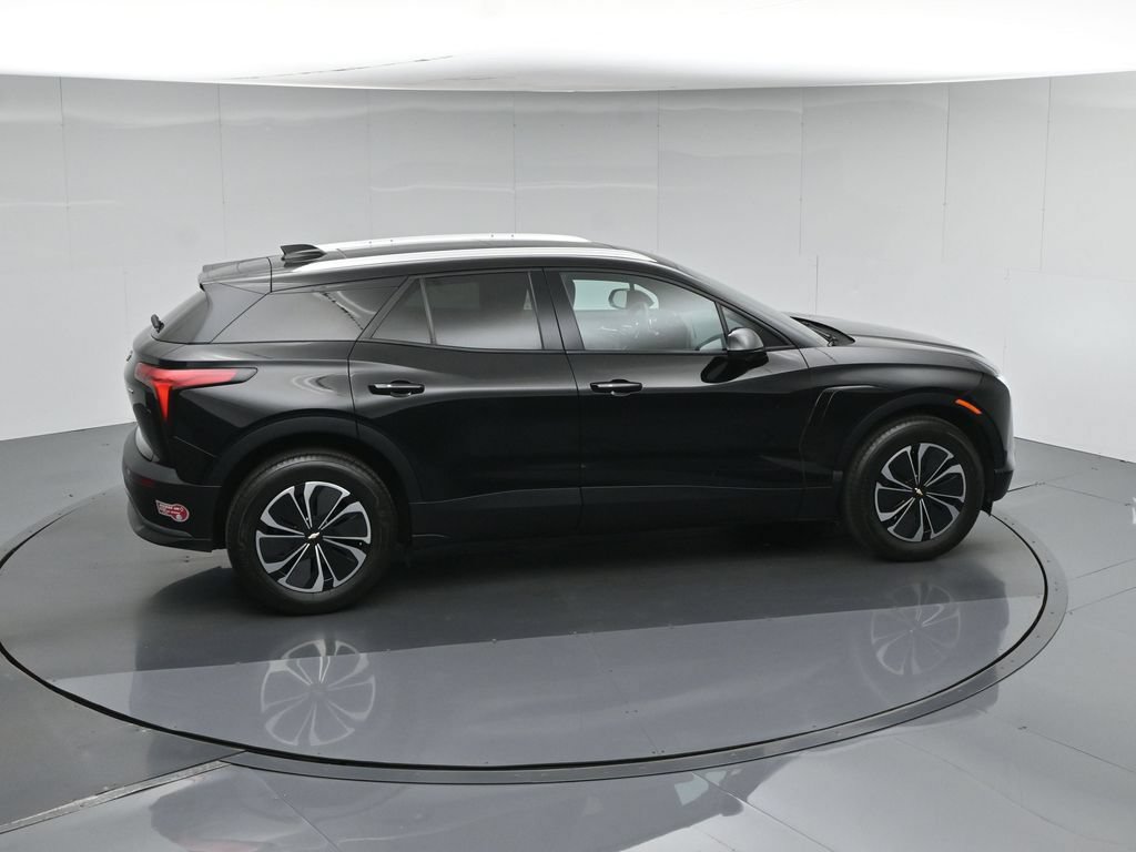Used 2024 Chevrolet Blazer EV LT AWD/4WD image 46