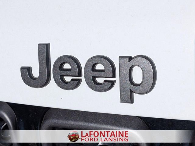 Used 2023 Jeep Compass High Altitude AWD/4WD image 9