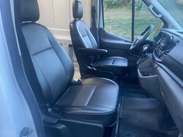 Certified 2023 Ford Transit 250 Medium Roof image 10