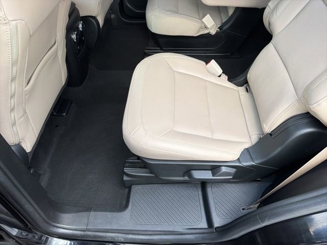 Certified 2022 Ford Explorer Limited w/ Limited Technology Package AWD/4WD image 25