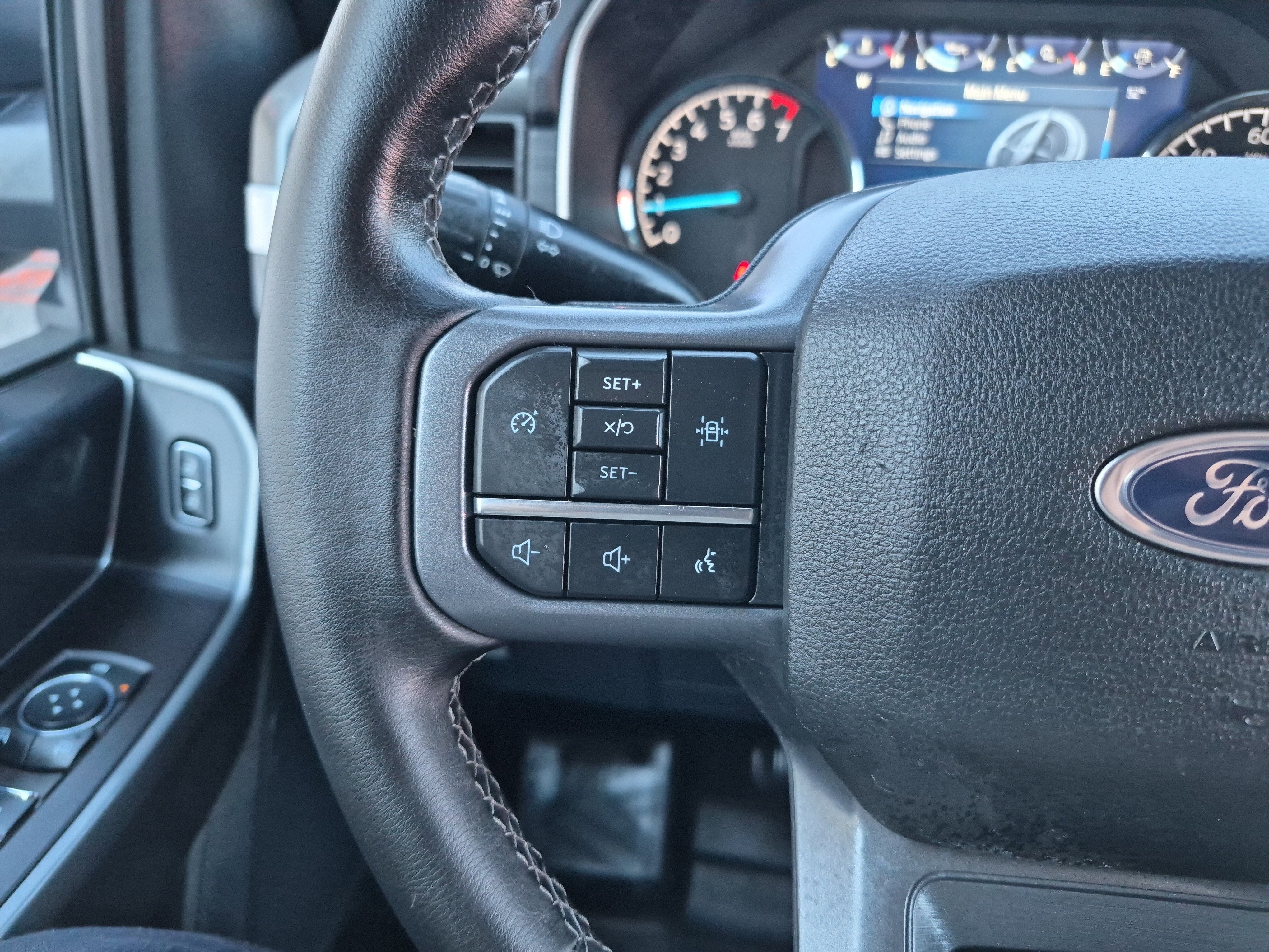 Certified 2023 Ford F150 XLT w/ Equipment Group 302A High image 27