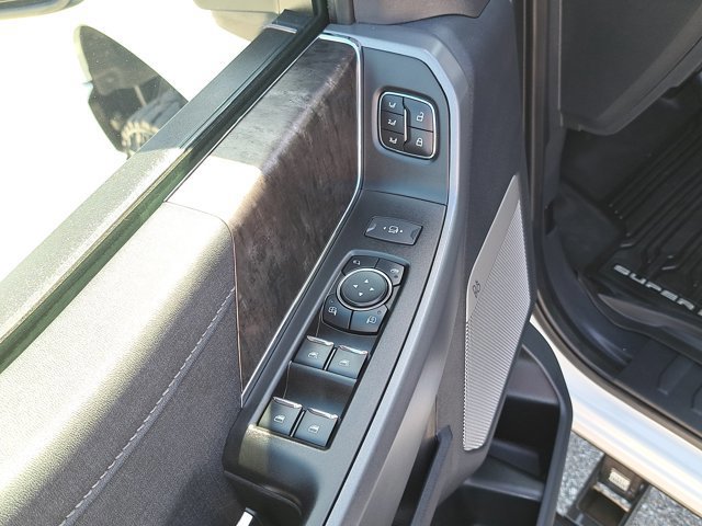 Certified 2023 Ford F250 Lariat w/ Lariat Ultimate Package image 22