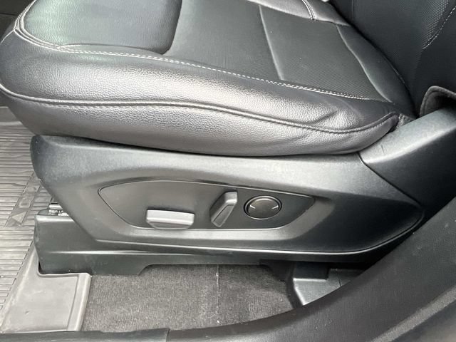 Certified 2023 Ford Explorer Limited w/ Equipment Group 301A RWD image 34