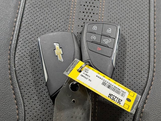 Used 2025 Chevrolet Silverado 2500 High Country w/ High Country Premium Package AWD/4WD image 32