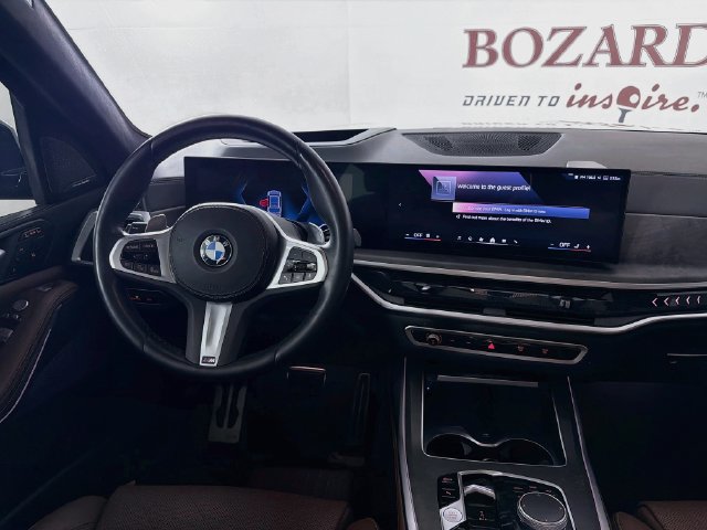 Used 2024 BMW X7 xDrive40i AWD/4WD image 27