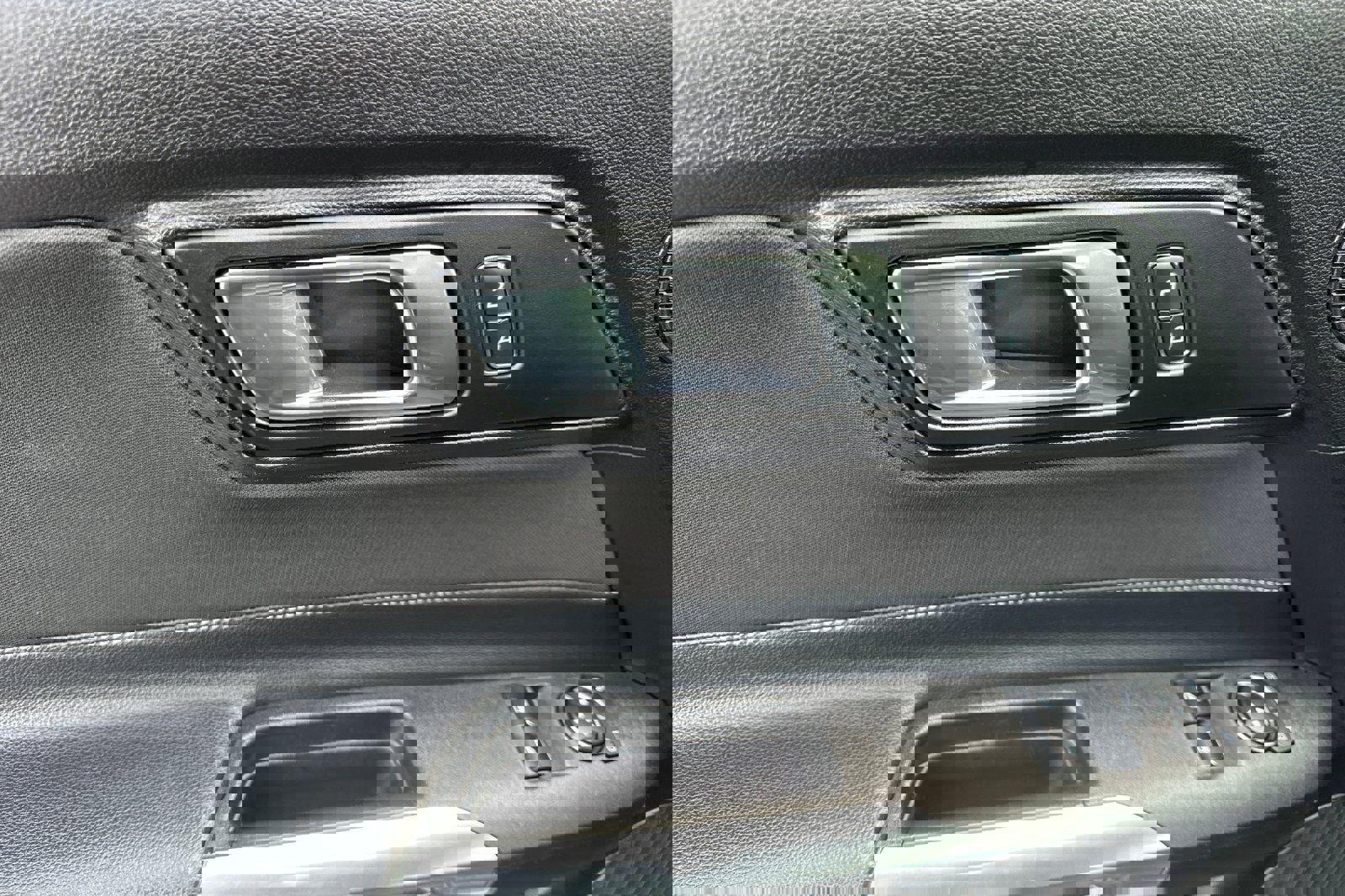 Certified 2019 Ford Mustang Coupe w/ Equipment Group 101A image 13