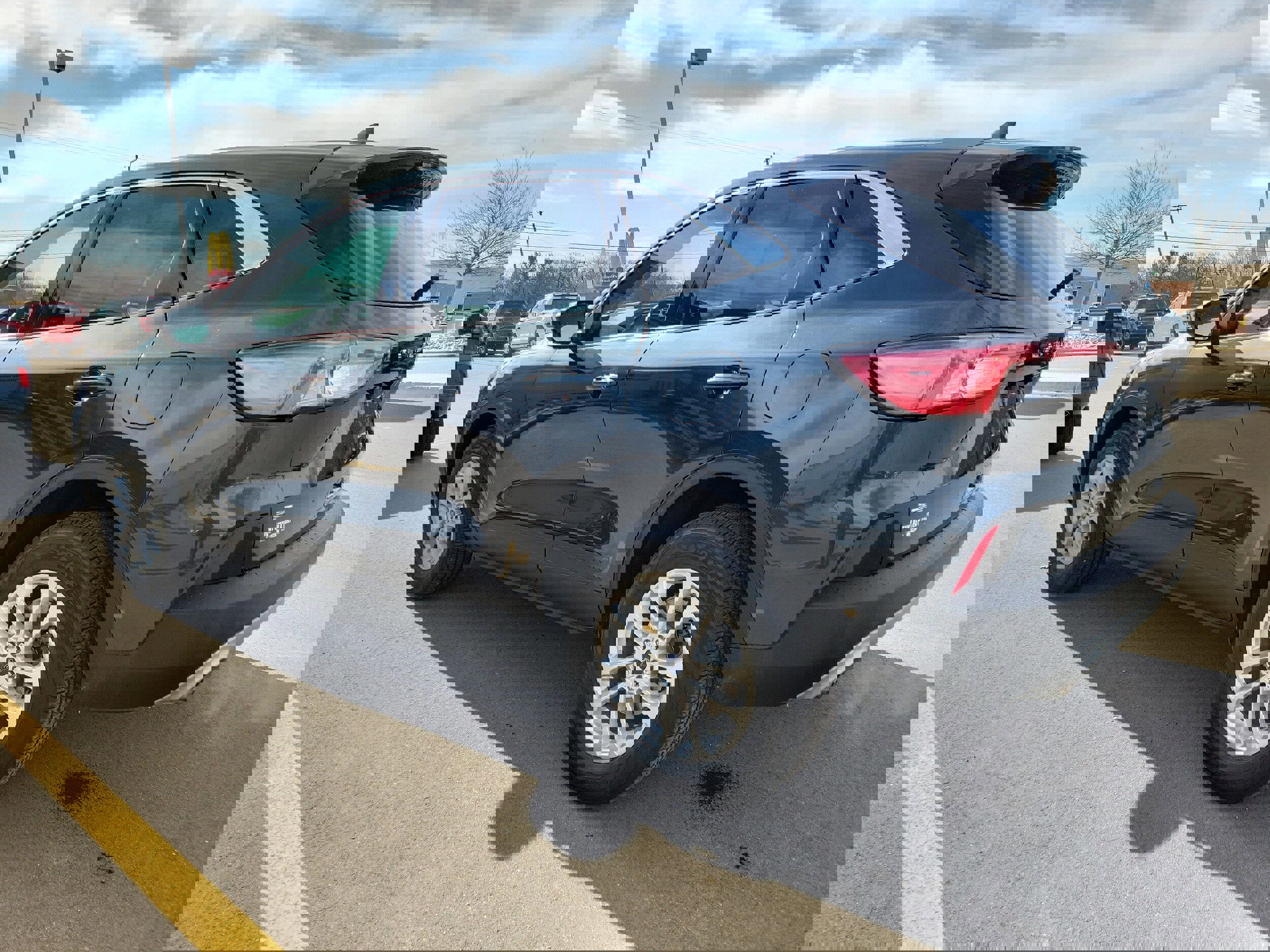 Certified 2022 Ford Escape SE w/ Cold Weather Package AWD/4WD image 2