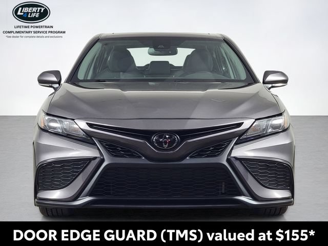 Used 2024 Toyota Camry SE w/ Convenience Package FWD image 8