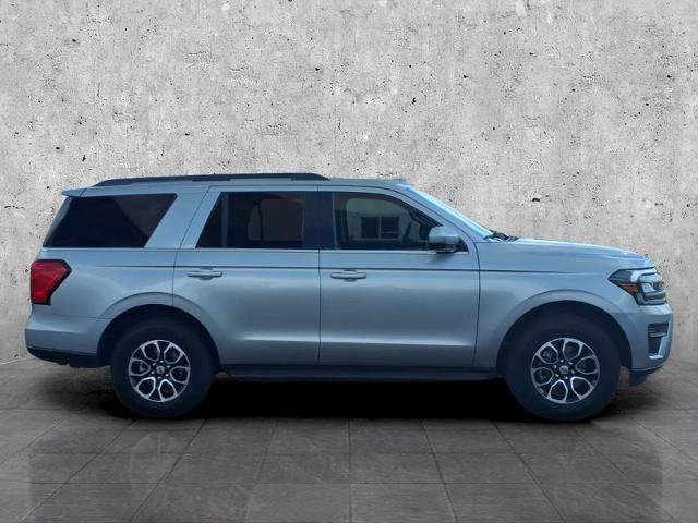 Certified 2024 Ford Expedition XLT AWD/4WD image 4