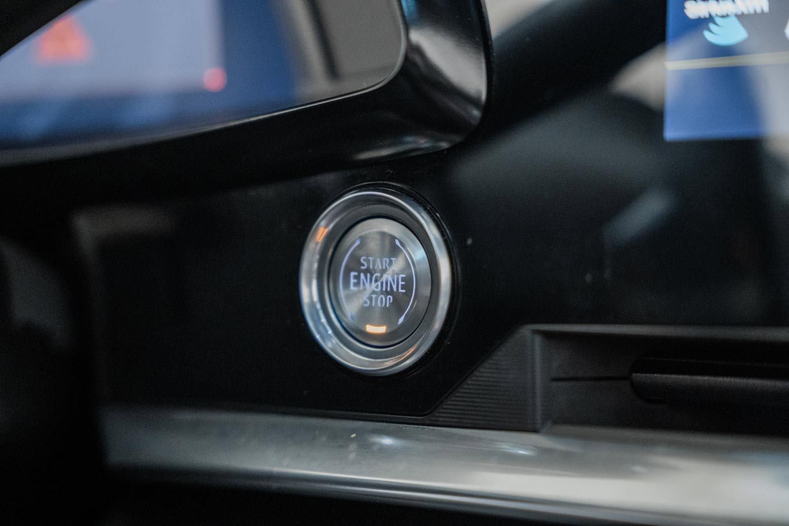 Used 2022 Chevrolet Corvette Stingray Coupe w/ 1LT image 33