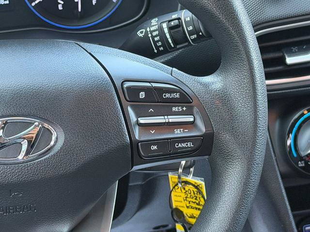 Used 2021 Hyundai Kona SE AWD/4WD image 15