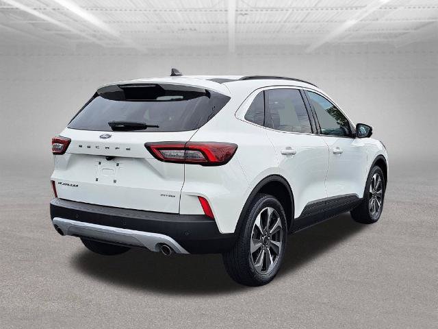 Certified 2023 Ford Escape Platinum AWD/4WD image 7