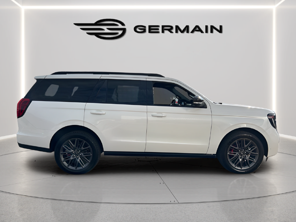 Certified 2025 Ford Expedition Platinum w/ Stealth Performance Package AWD/4WD image 9