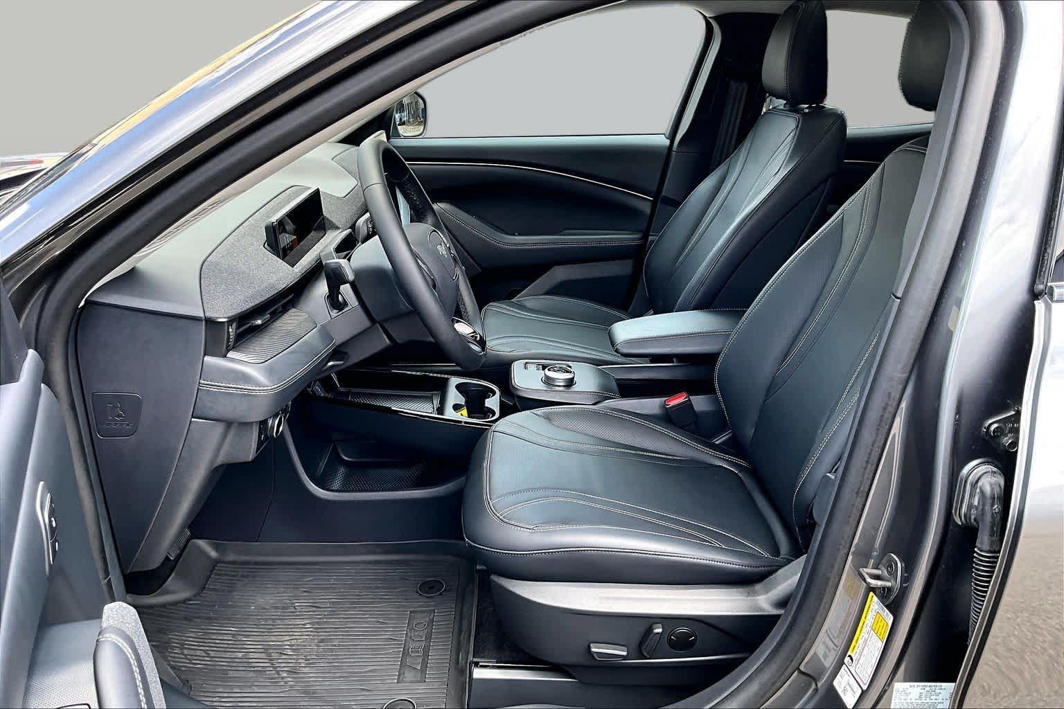 Certified 2023 Ford Mustang Mach-E Premium AWD/4WD image 7
