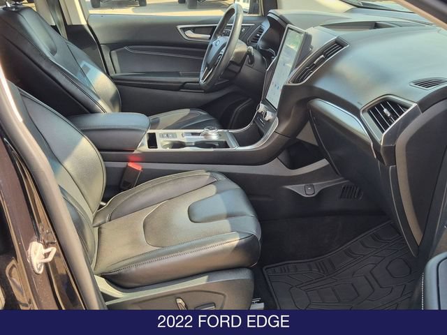 Certified 2022 Ford Edge Titanium w/ Equipment Group 301A AWD/4WD image 28