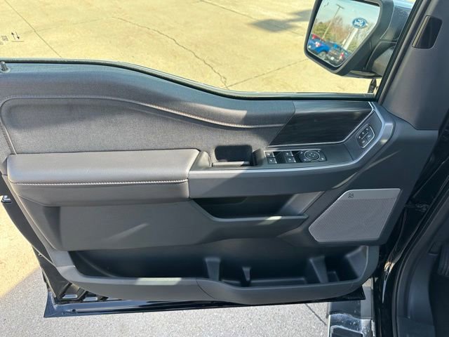 Certified 2025 Ford F150 Lariat w/ Equipment Group 501A Mid image 13