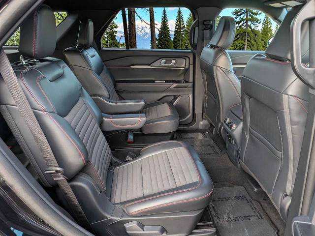 Certified 2025 Ford Explorer ST-Line AWD/4WD image 17