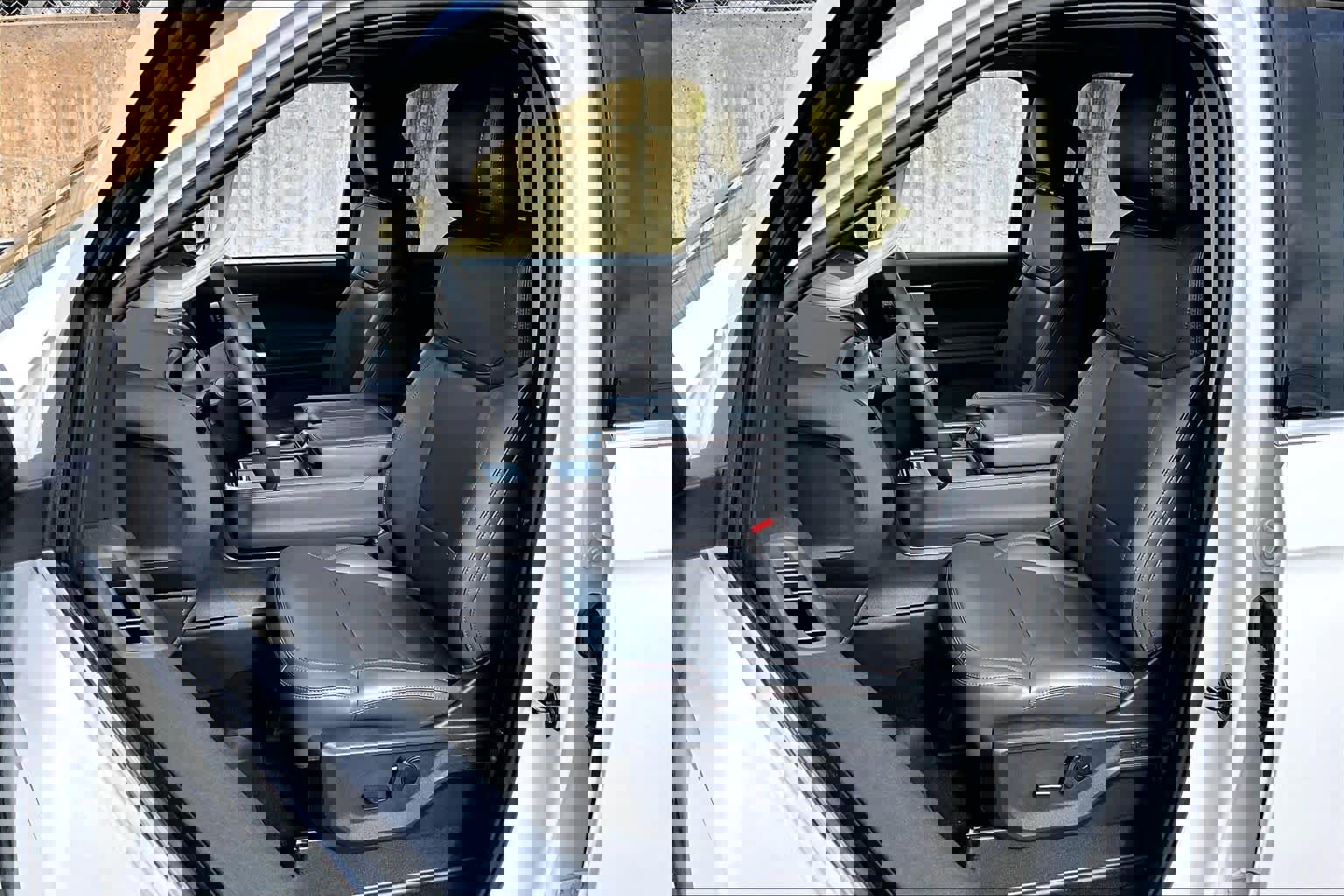 Certified 2025 Ford Expedition Max Active image 11