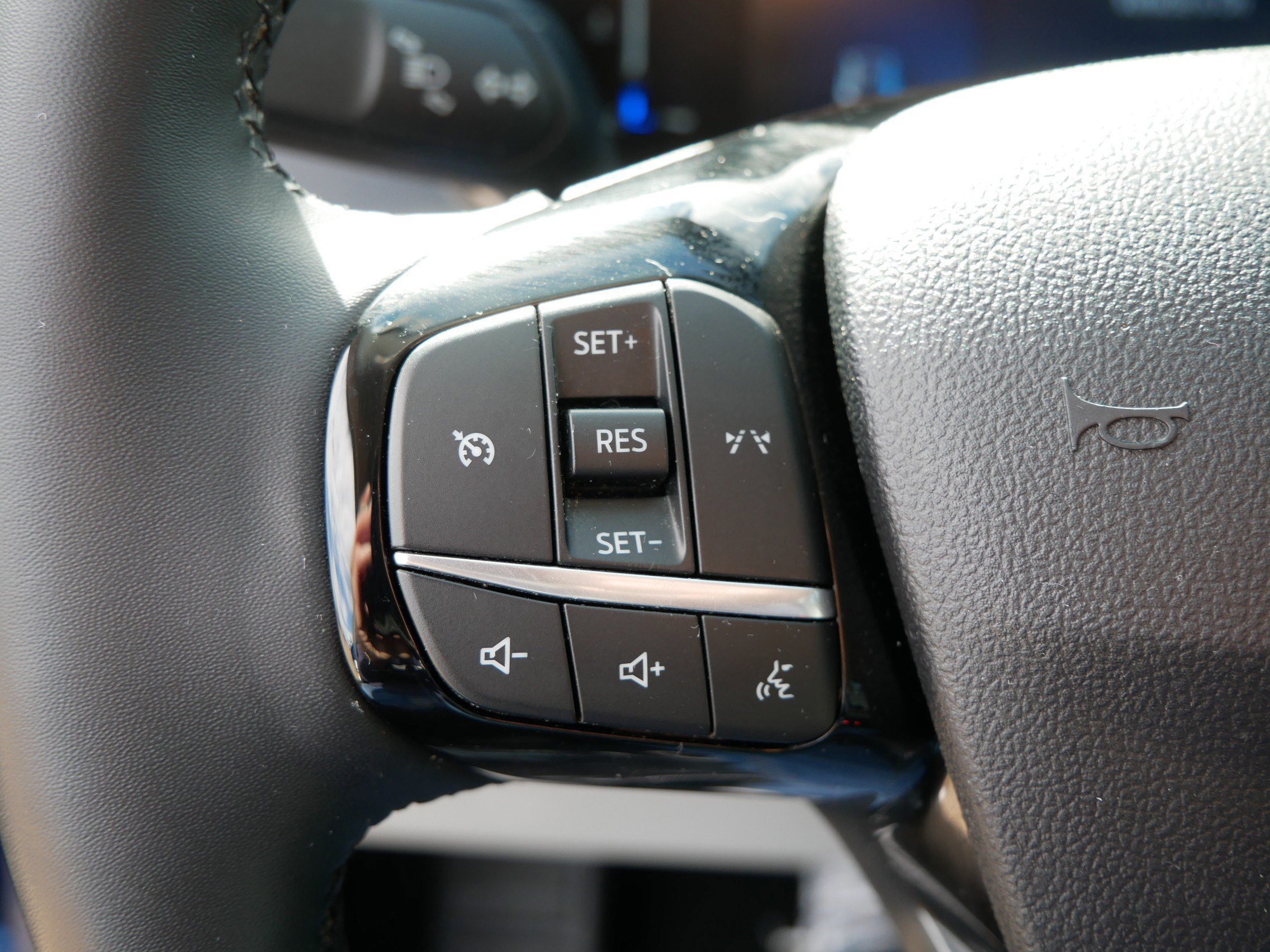 Certified 2023 Ford Escape Active image 28