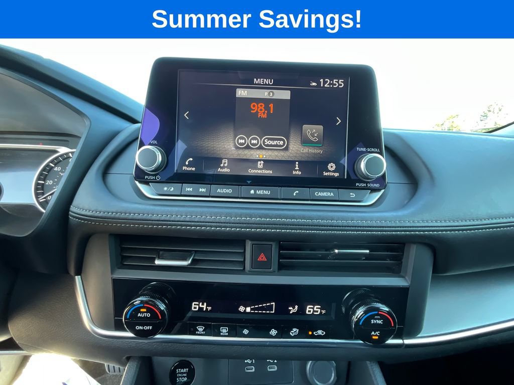 Used 2025 Nissan Rogue SV AWD/4WD image 27