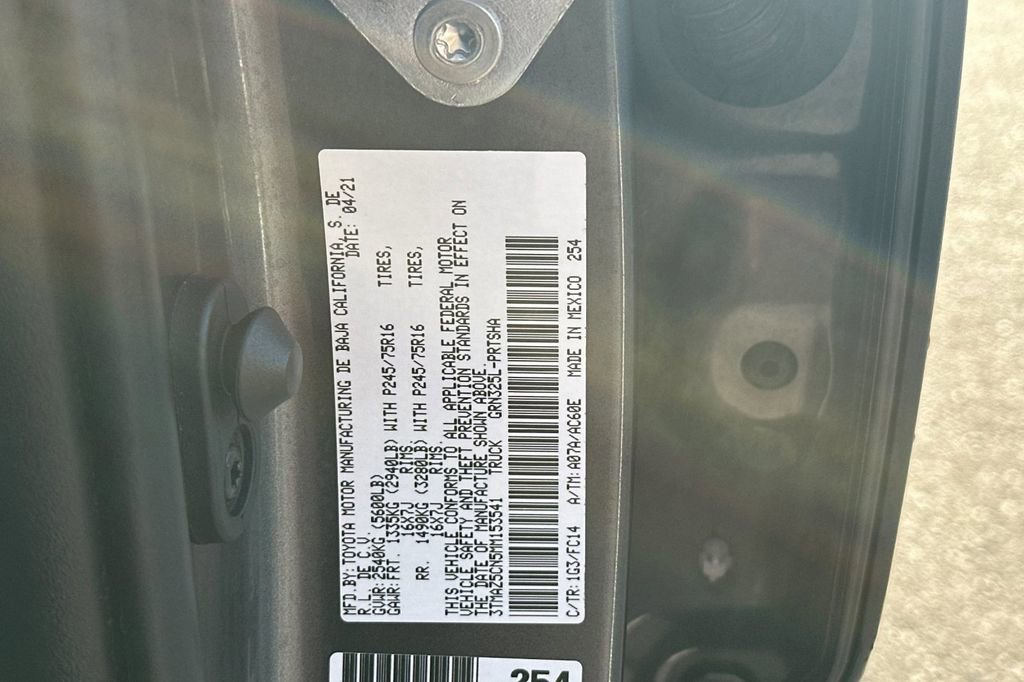 Used 2021 Toyota Tacoma SR5 w/ Blackout Package (TMS) image 31