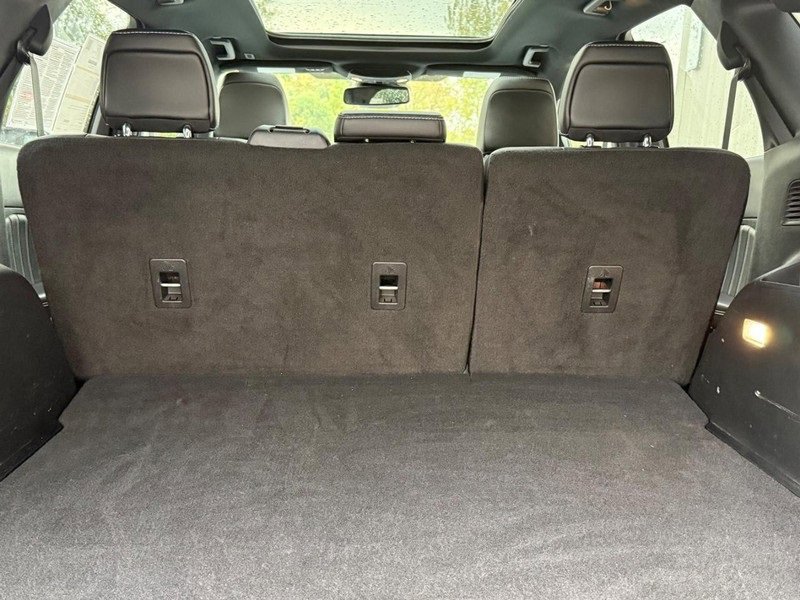 Certified 2022 Ford Edge ST w/ Equipment Group 401A image 7