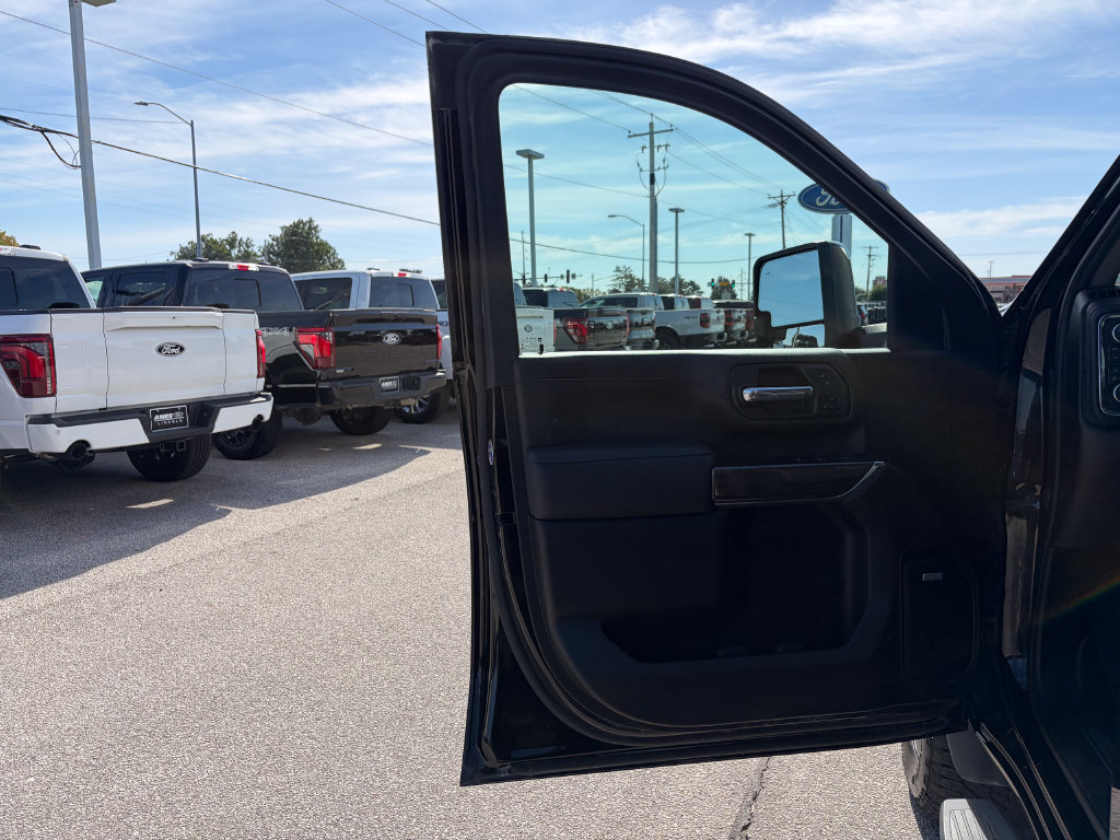 Used 2023 Chevrolet Silverado 2500 LTZ w/ LTZ Plus Package AWD/4WD image 12
