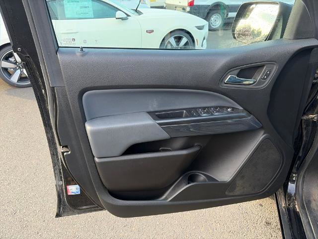 Used 2022 Chevrolet Colorado Z71 image 16