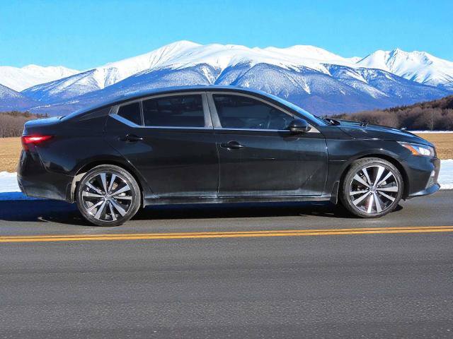 Used 2020 Nissan Altima 2.5 SR w/ Premium Package image 7