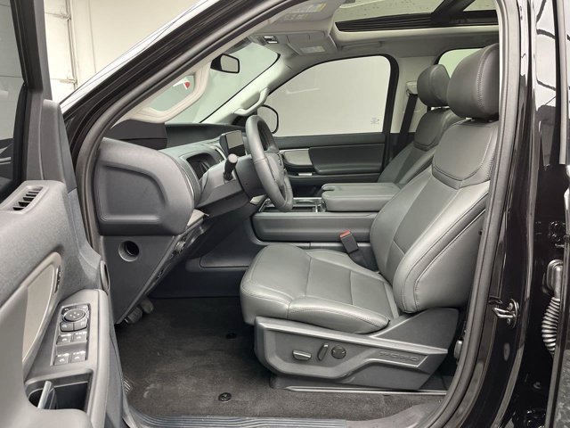 Certified 2026 Ford Expedition Max Active AWD/4WD image 12