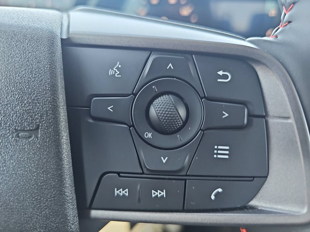 Used 2026 Nissan Sentra SR w/ SR All Weather Package FWD image 17
