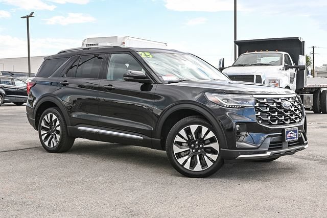 Certified 2025 Ford Explorer Platinum w/ LUX Leather Package AWD/4WD image 1